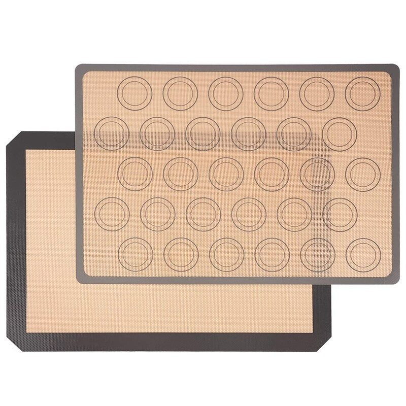 Heat-resistant silicone baking mat for macarons and pastries