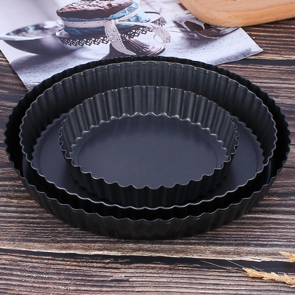 Round non-stick baking pan for tarts pies and pizza