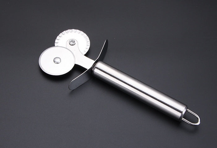 Stainless Steel Pizza Cutter Set – 4-in-1 Professional Kitchen Tools