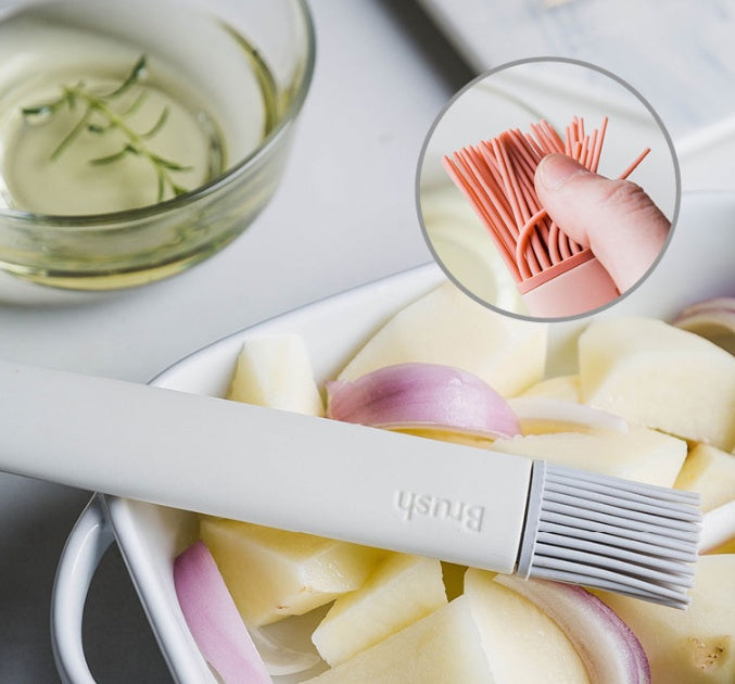 Silicone pastry brush for bread and pastry glazing