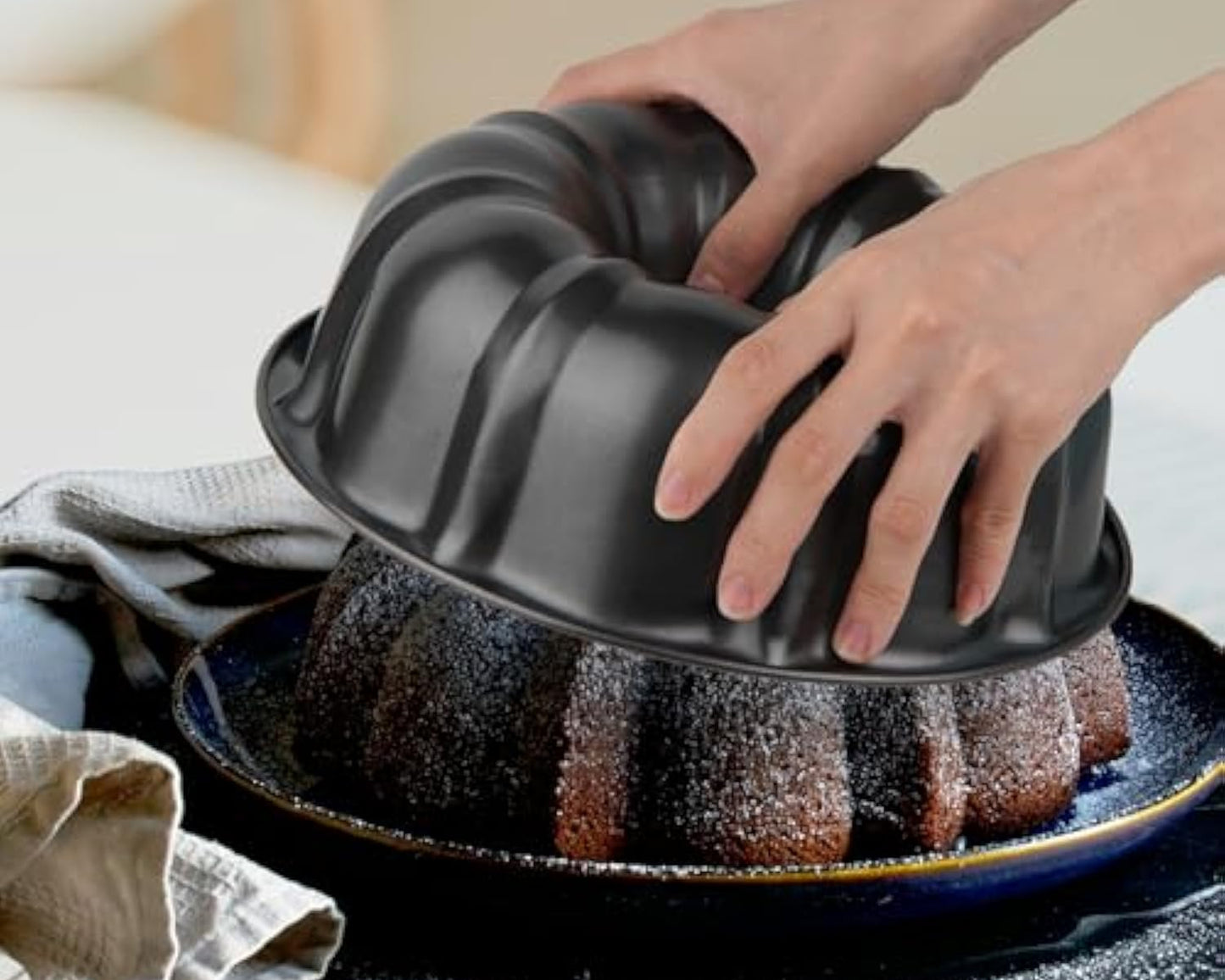 bundt cake pan non stick carbon steel
