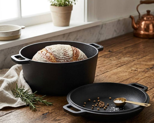 5 quart cast iron dutch oven set for baking and cooking bread