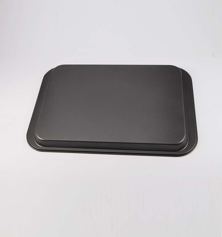 Professional carbon steel pizza pans for artisan baking