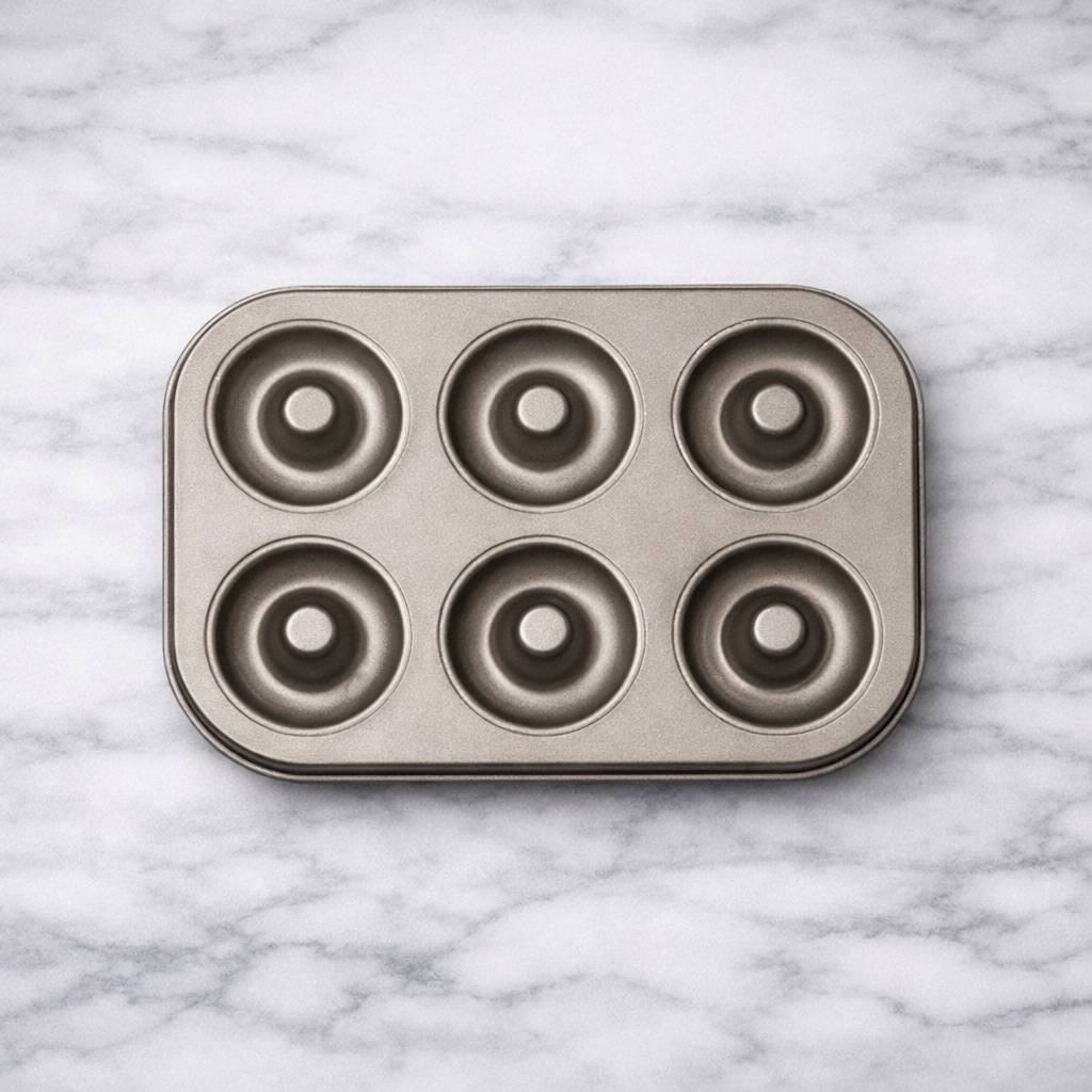 Non-stick donut tray for easy release baking